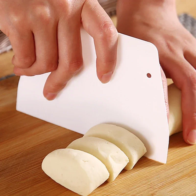 Scraper Tool Baking Plastic Household Scraper Silicone Plastered Cream Cake Sausage Powder Scraper Steamed Bread Cutting Knife