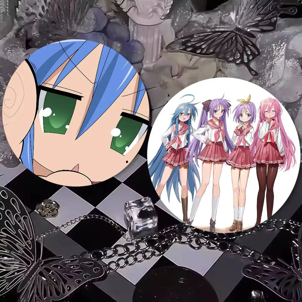 Kawaii Konata Izumi Hot L-Lucky Star Anime Badge Cute Anime Girl Lapel Brooch, Kawaii Cat Chibi Character Backpack Jacket Decor