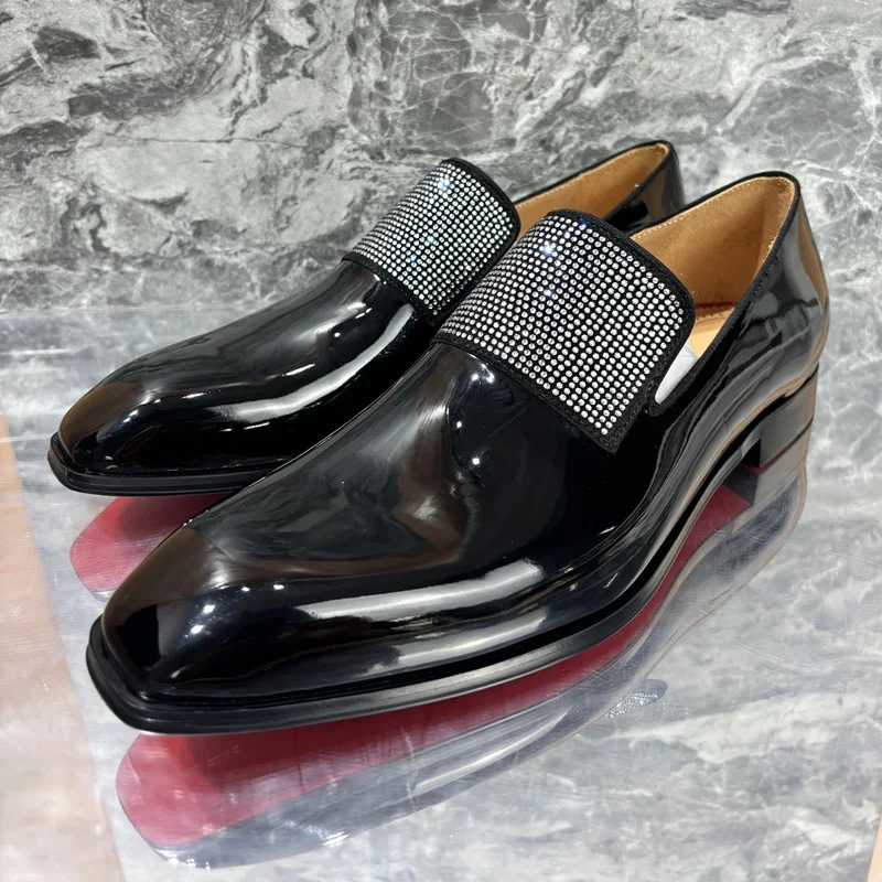 New Stylish Men\'s Black Patent Leather Shoes Luxury Rhinestone Loafers Shoes For Men Handmade Slip On Dress Shoes Wedding Shoes