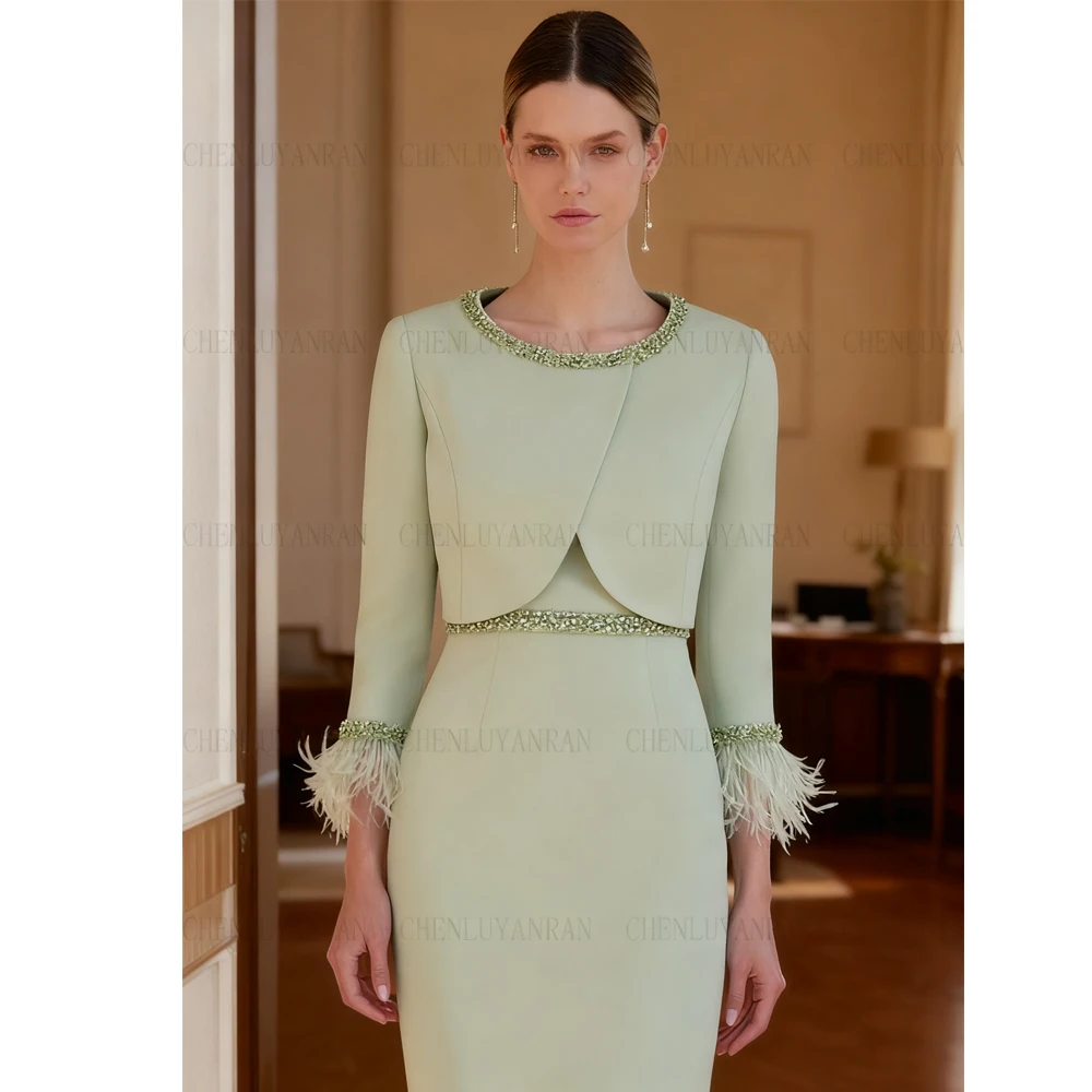 

Customized Satin Mother of the Bride Dresses Beads Short Wedding Guest Gowns 3/4 Sleeves Feather Chic Dress Women Wedding Party