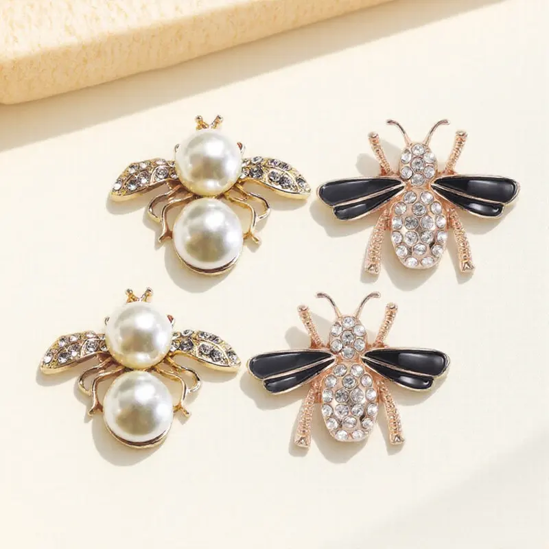 4Pcs Bee Shoe Clips Metal Shoe Buckles Rhinestone Pearl Decoration for Women High Heels Shoes Charming Gifts Party Dinner
