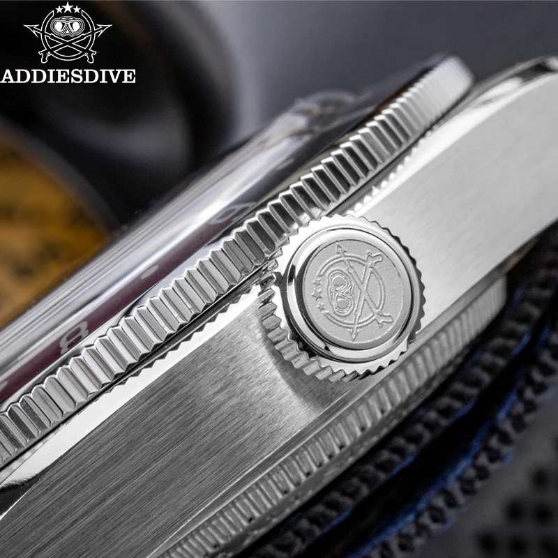 ADDIESDIVE 高級 GMT メンズ アナログ時計ダイバー 200 メートル防水 BGW9 夜光時計ナイロンストラップ付きメンズクォーツ時計 AD2044