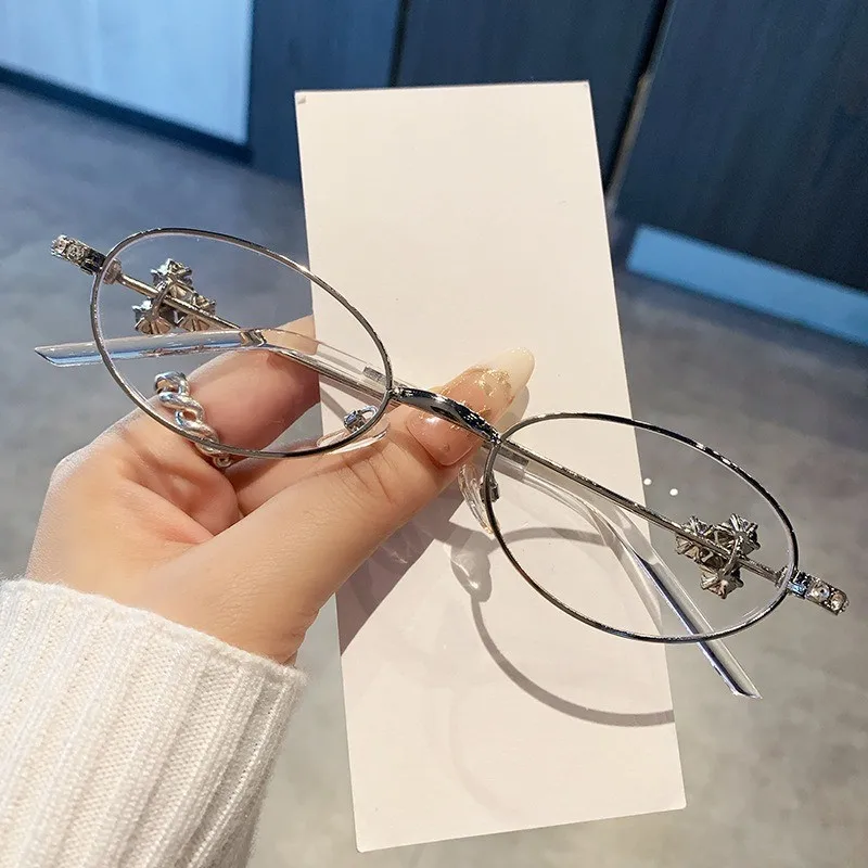 Koreanische Ovale Anti-Blaulicht-Brillenfassung für Damen und Herren Niedliche Dekorative Computerbrille