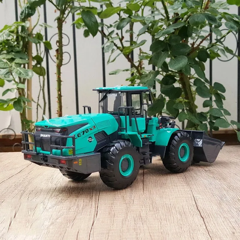 1:35 Scale Shantui LE70-3X Pure Electric Wheel Loader Forklift Alloy Car Model