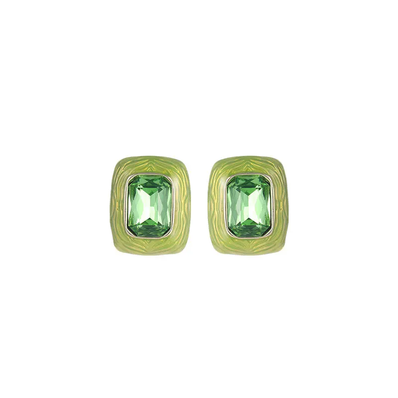 2025 new Earrings with a sense of design and craftsmanship, square, simple and fashionable stud earrings