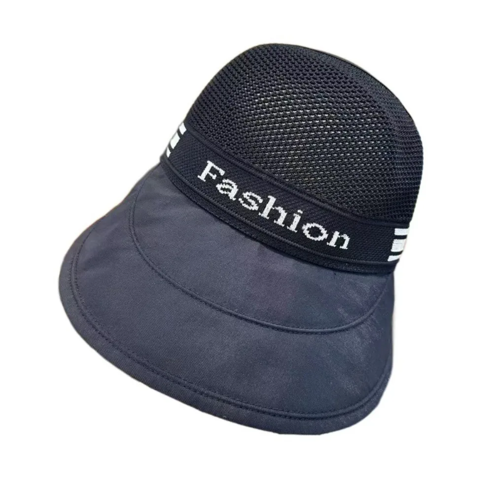 Cappello da spiaggia traspirante per esterni Protezione UV Cappello di protezione solare pieghevole Protezione solare Design a rete Cappello da sole a tesa larga Escursionismo