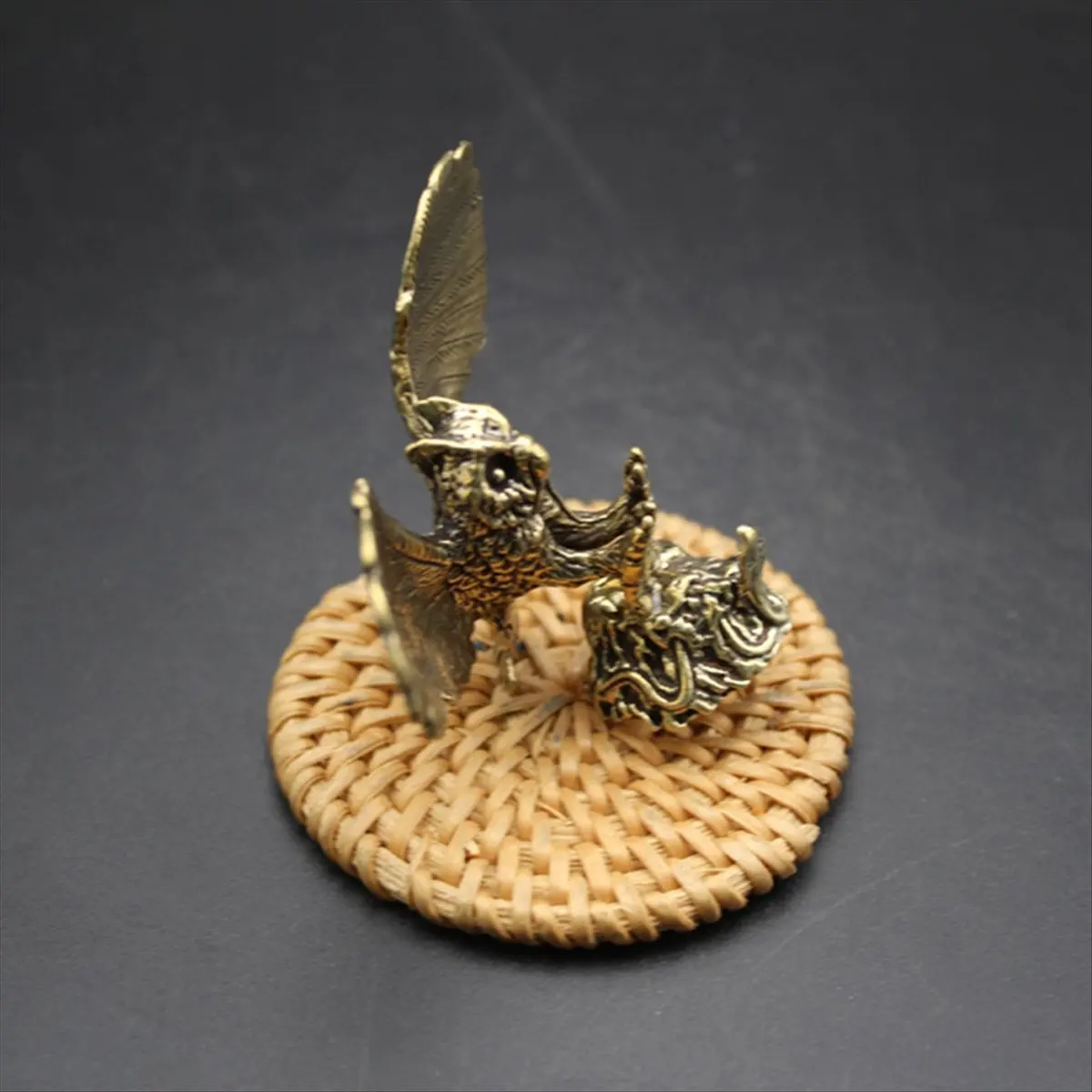 HITL Owl Figurine Miniature Tea Pet Crafts Desktop Ornaments Animal Home Decor Accessories Gift