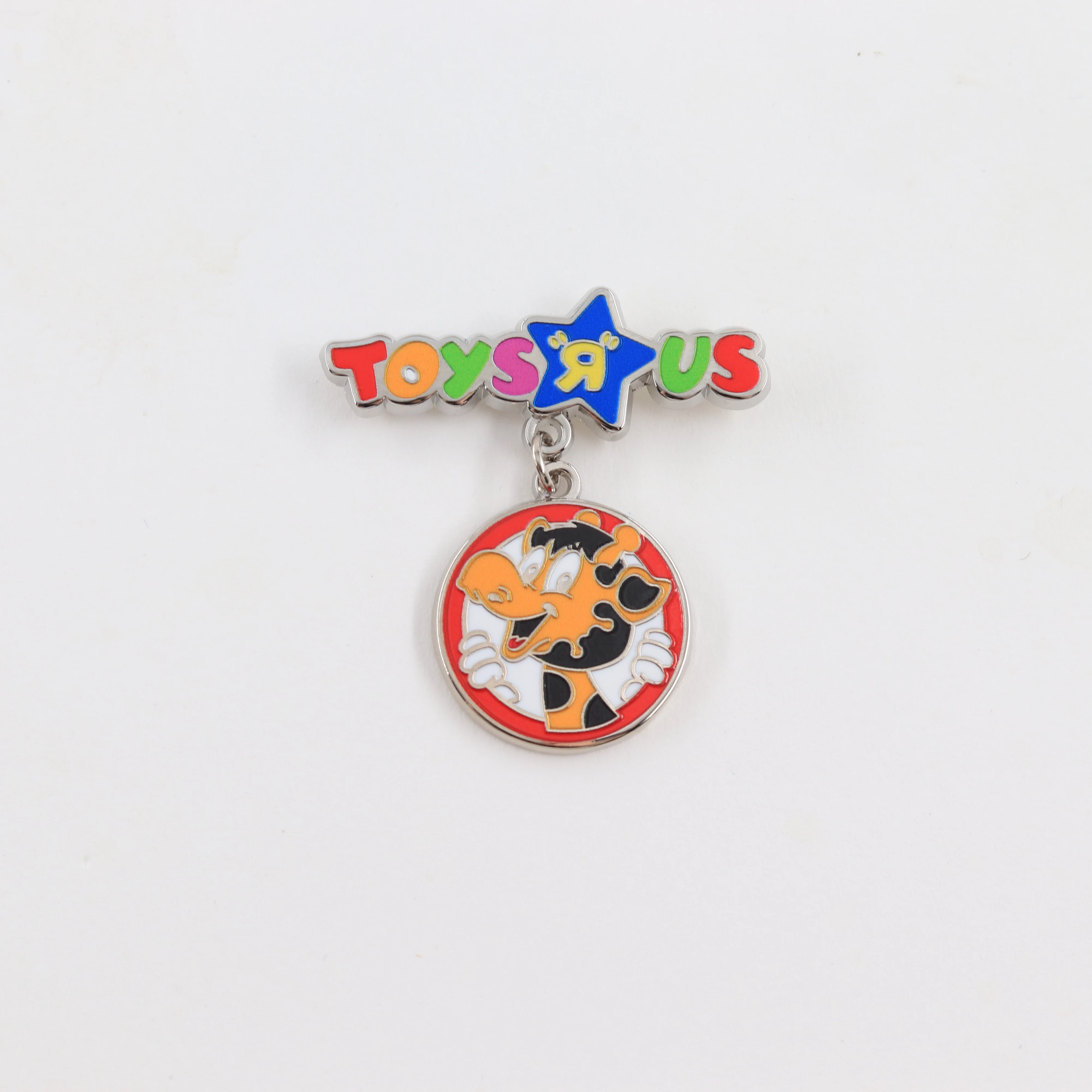 Lustige Retro-Spielzeugladen-Emaille-Pins, Niedliche Cartoon-Giraffe mit Hängendem Buchstabenschild, Nostalgische Kinder-Abzeichen, Rucksack-Anstecknadel – Detail 10