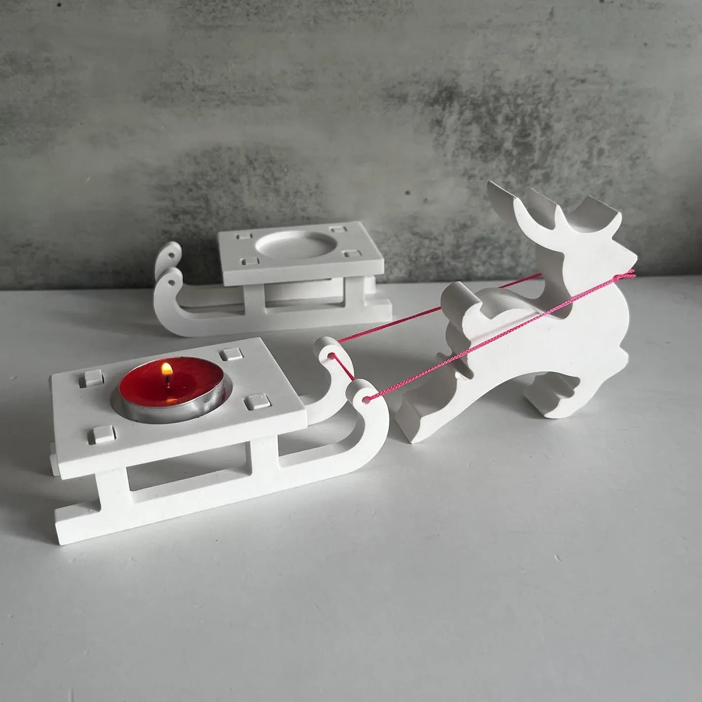 Santa Deer Pull Christmas Sled Plugin Decoration Candle Holder Silicone Mould DIY Pouring Cement Concrete Gypsum Silicone Mold