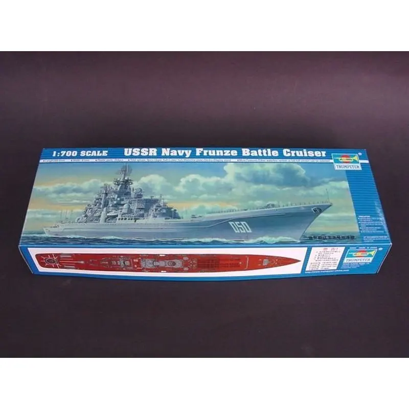 

Trumpeter 05708 1/700 USSR Navy Frunze Battle Cruiser - Scale Model Kit