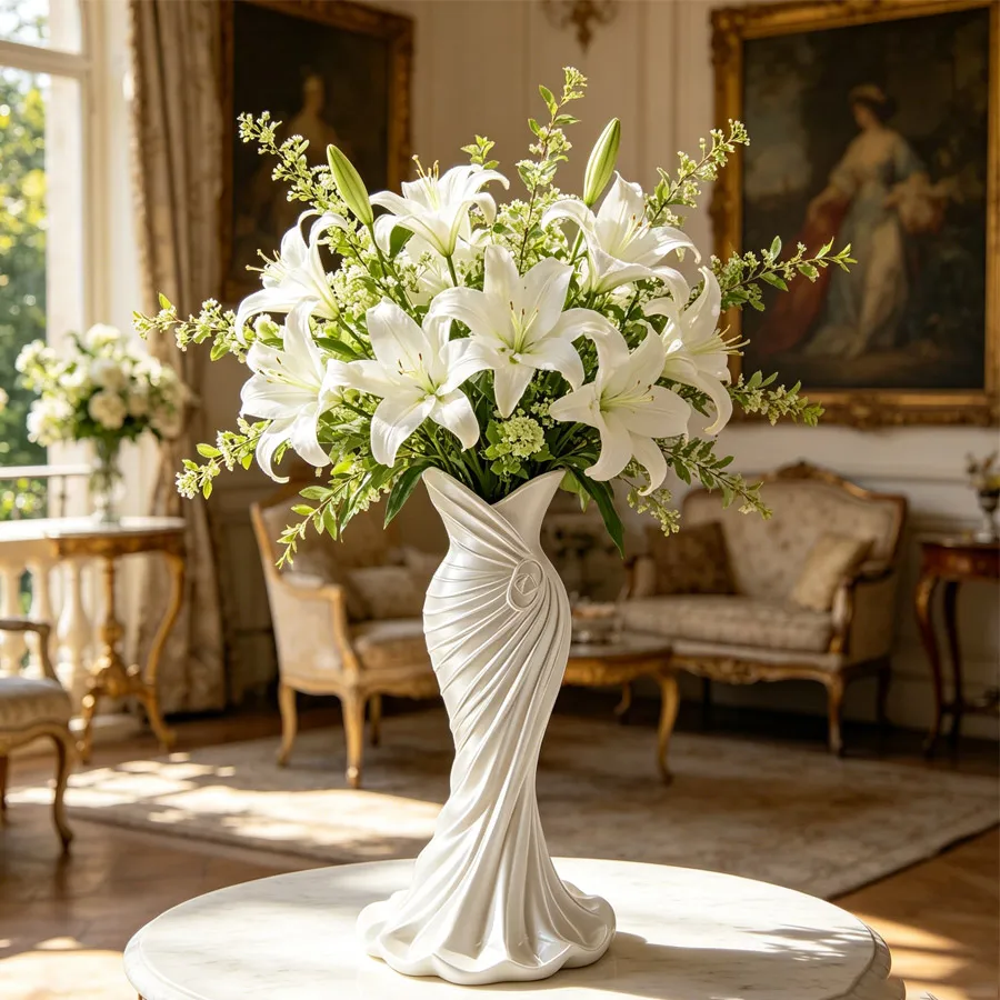 Elegant Dress-Shaped 3D Printed Vase, High-End Modern Minimalist Sculptural Style, 6.3 inch, Unique Vase - Ideal for Flower
