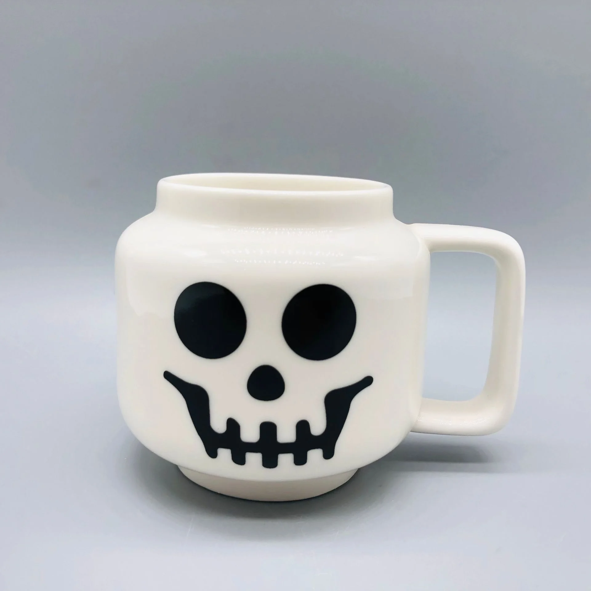 Tasse en céramique de dessin animé 250ML, tasse à café créative, tasse Emoji mignonne, tasse à poign