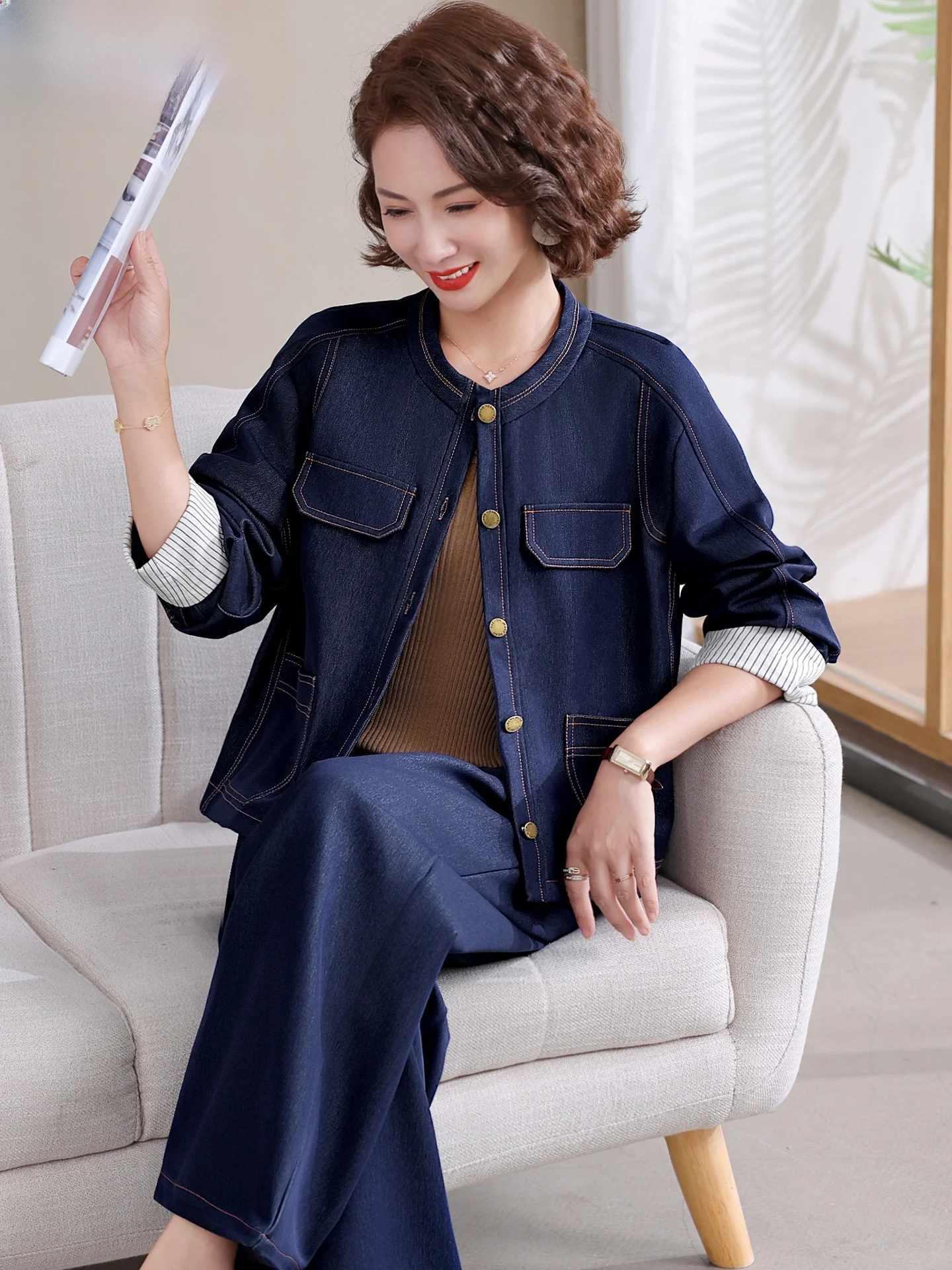 

Casual Denim Jacket And Top Set for Fashionable Mom Spring New Style Loose Fit Long Pants Button Style Women's Middle-Aged An...