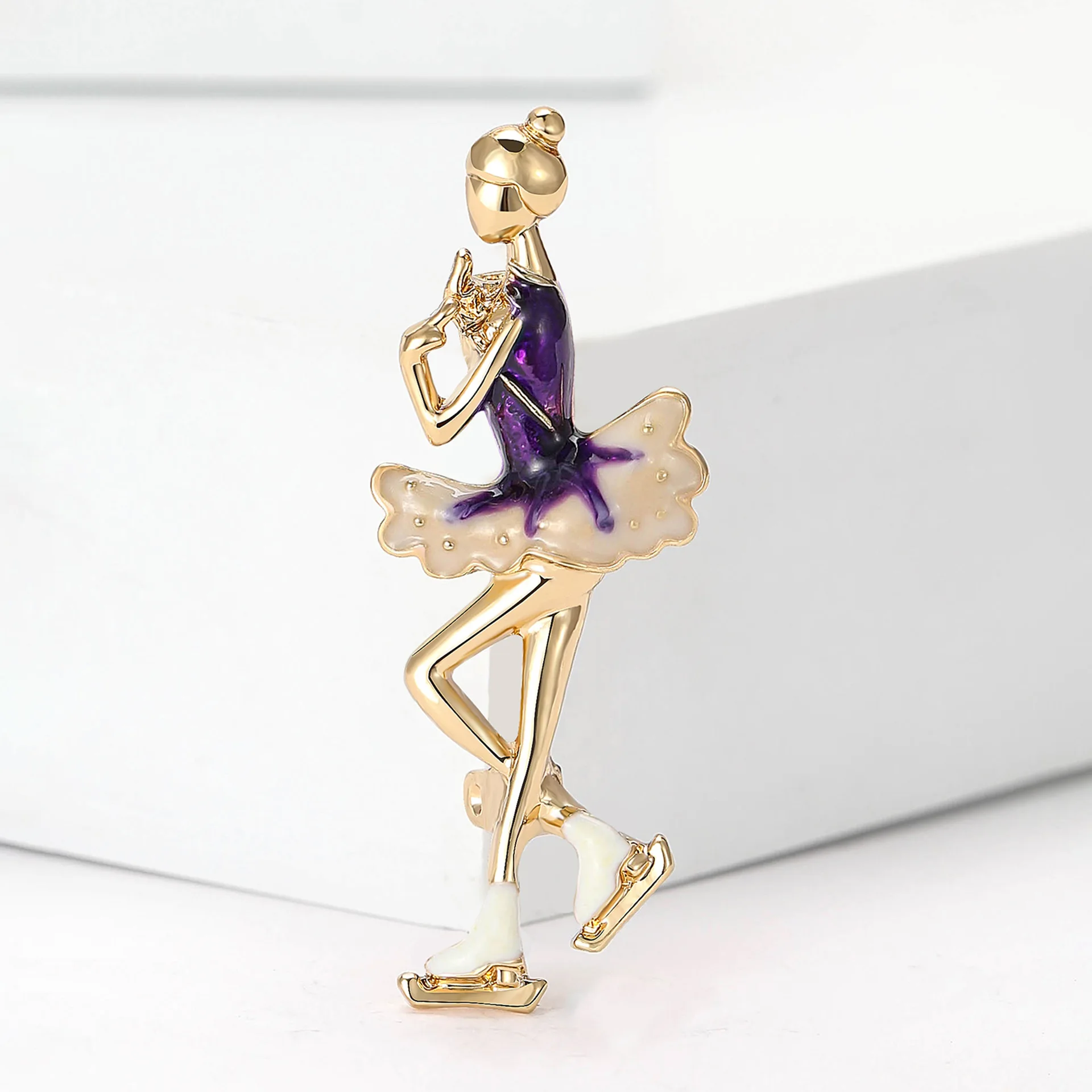 Enamel Pretty Ballet Figure Skating Girl Brooches For Women Badge Party Daily Jewelry Pin Ice Skate Dancer Ballerina Gifts