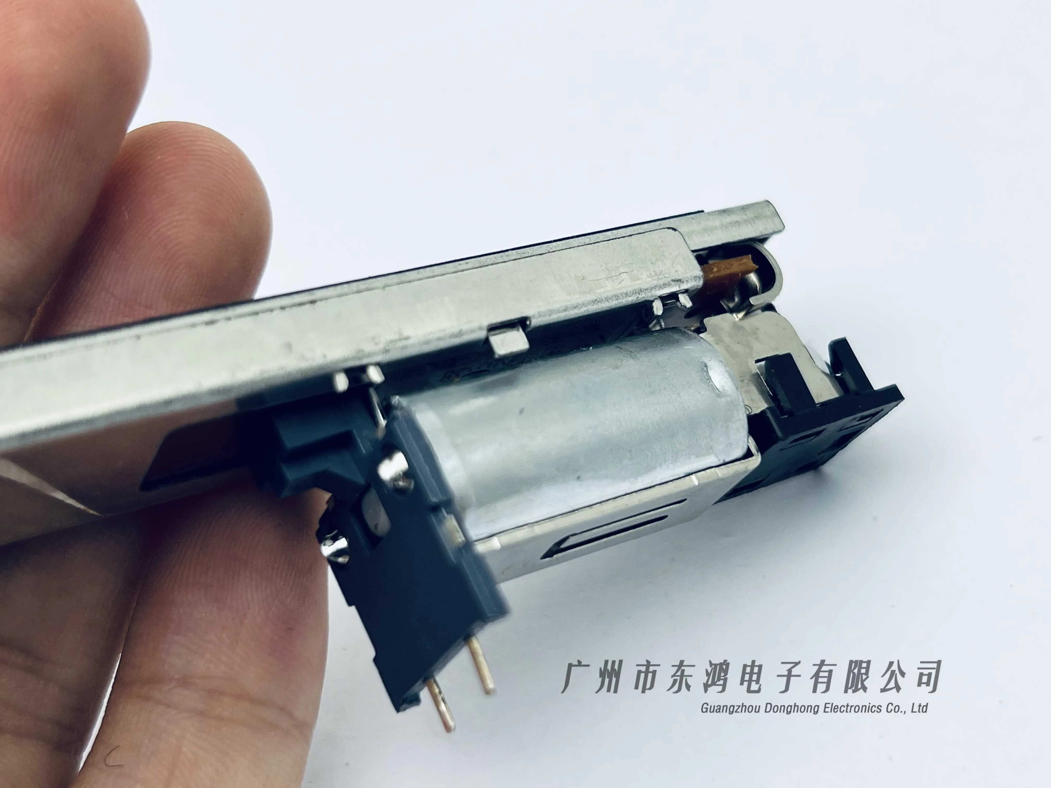 1 szt. dla Japonii ALPS Electric FaderRSA0N11M9A0J do LS9 M7CL DM1000 DM200 Mikser Potencjometr / Elektrycznie sterowany główny fader — zdjęcie produktu 5