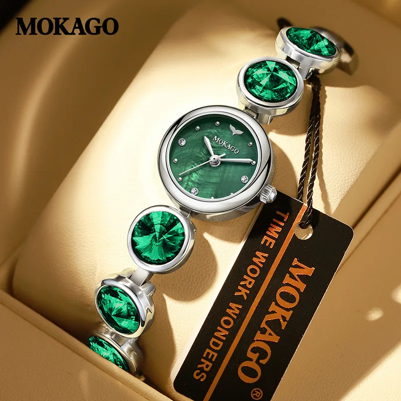 

Fashion Diamond Waterproof Ladies Watch with Mother-of-Pearl Dial Quartz Alloy Exquisite Bracelet round Wristwatch for Women