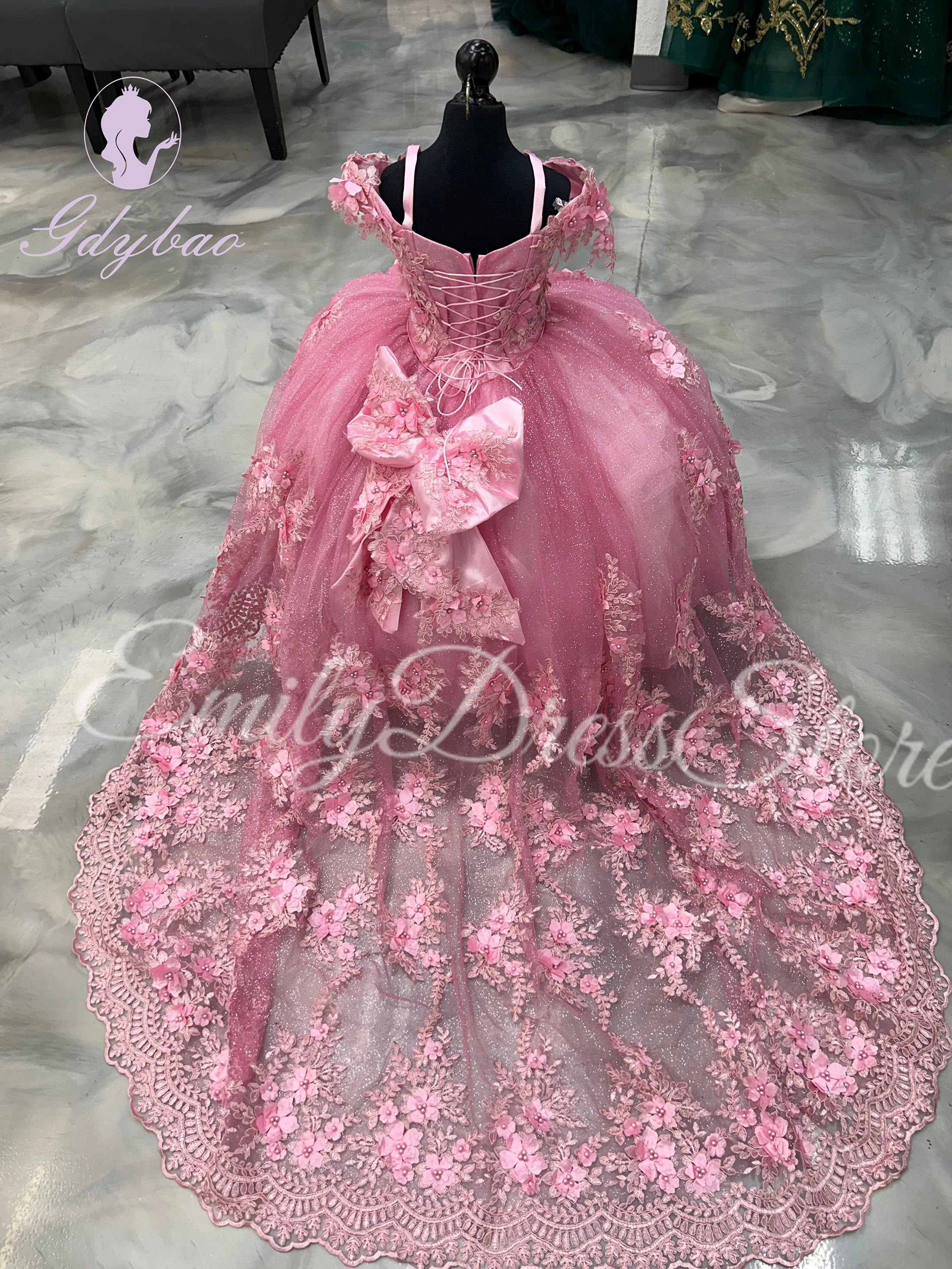 Customized Pink Flower Girl Dresses For Wedding Luxury Puffy Tulle Applique Kids With Bow Birthday Party First Communion Gown