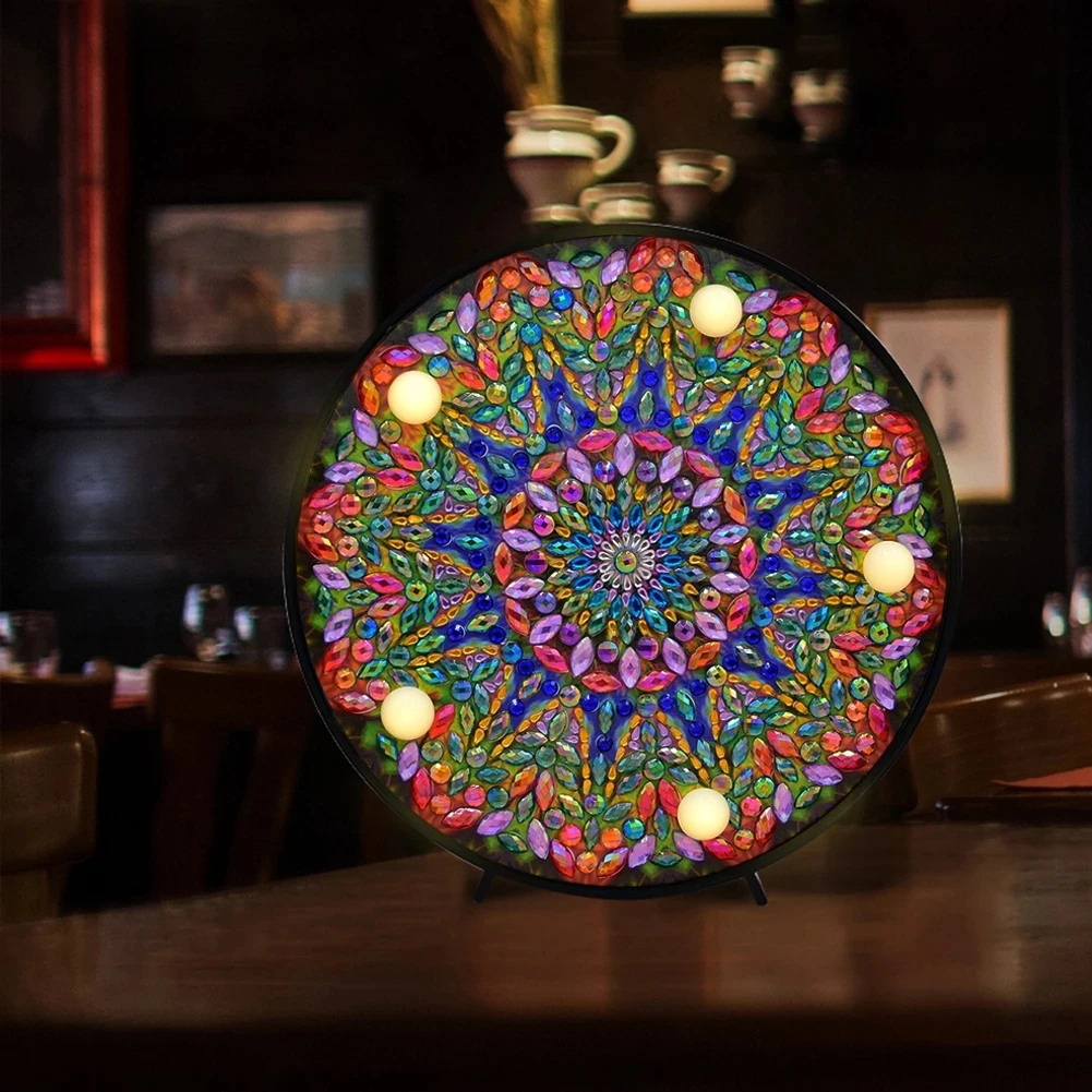 DIY Mandala Alien Diamond Painted LED Night Light Diamond Mosaic Diamond Painted Round Light Dekoracja sypialni Prezent świąteczny