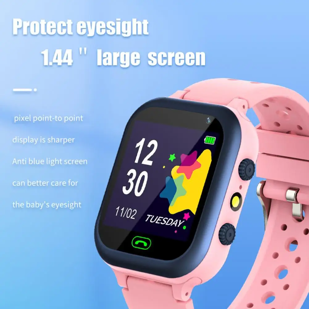 أطفال SmartWatch 2G Talk الهاتف مقاوم للماء النشاط المقتفي مشغل موسيقى SOS مكالمة الطوارئ تتبع الموقع إنذار الساعات الذكية