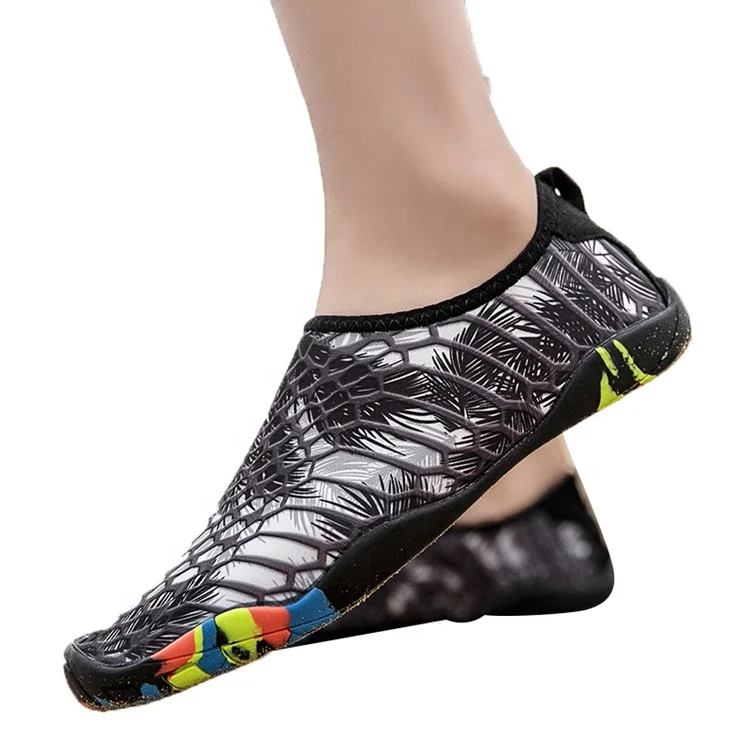 

Womens And Mens Kids Water Shoes Barefoot Quick-Dry Socks For Beach Swim Surf Yoga Exercise