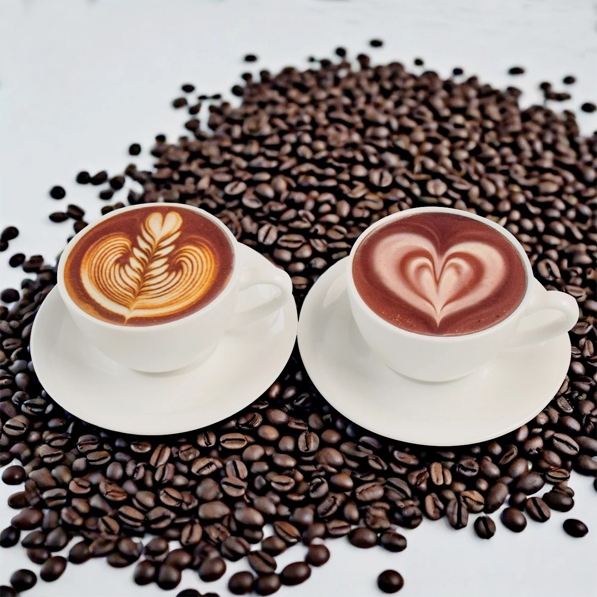 Sztuczny kubek do kawy z realistycznym wzorem latte art, personalizowane sztuczne wzory pianki latte do zdjęć.