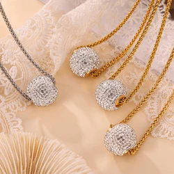 Niche Fashion CZ Inlaid Round Pendant Stainless Steel Necklace for Women Luxury Simple Collarbone Gold Plated Chain Jewelry