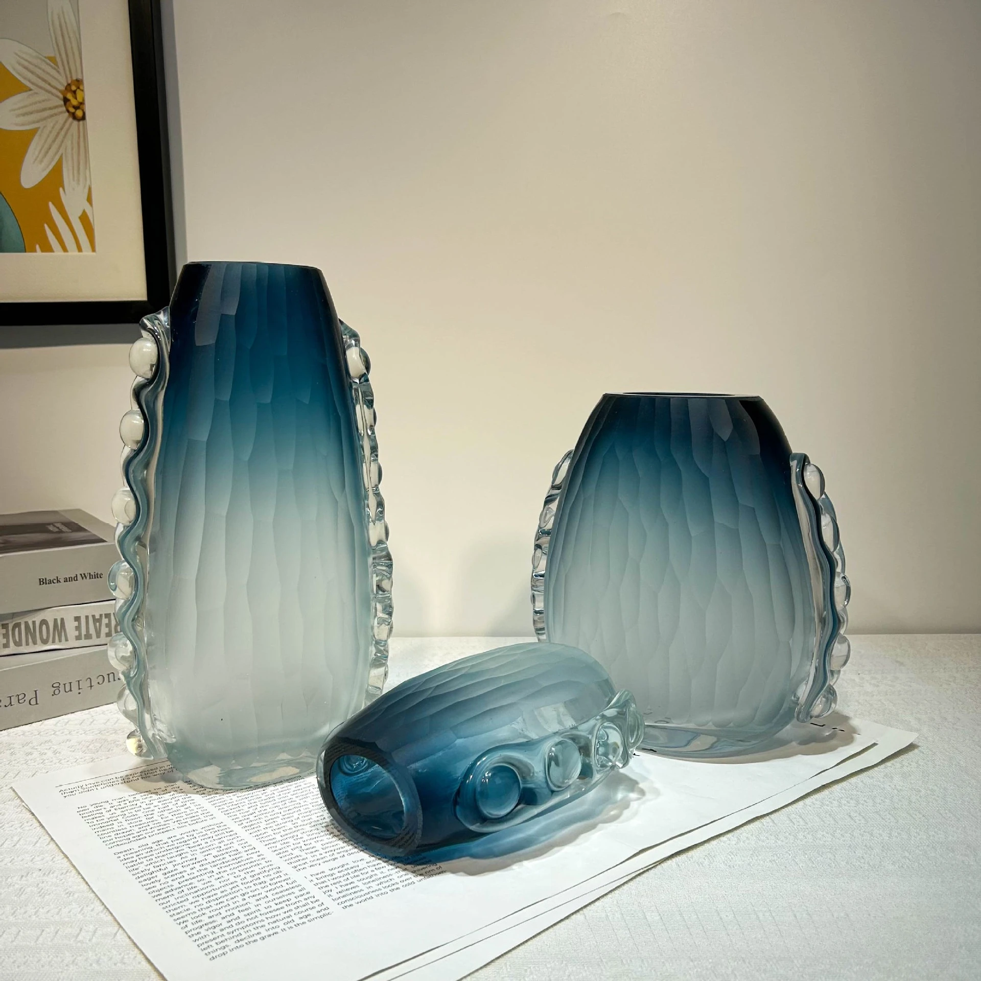 Double color hand-ground dragon scale pattern glazed vase living room entrance model room  TV cabinet soft decoration ornament