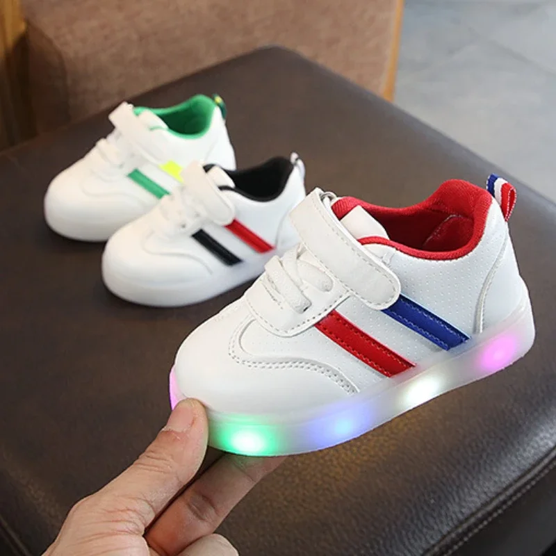 Trendy Child Sneakers Light Up Simple Girl Shoe Versatile Comfort Boy Shoe Anti Slip New Autumn Girl Sneaker Daily Casual Shoes