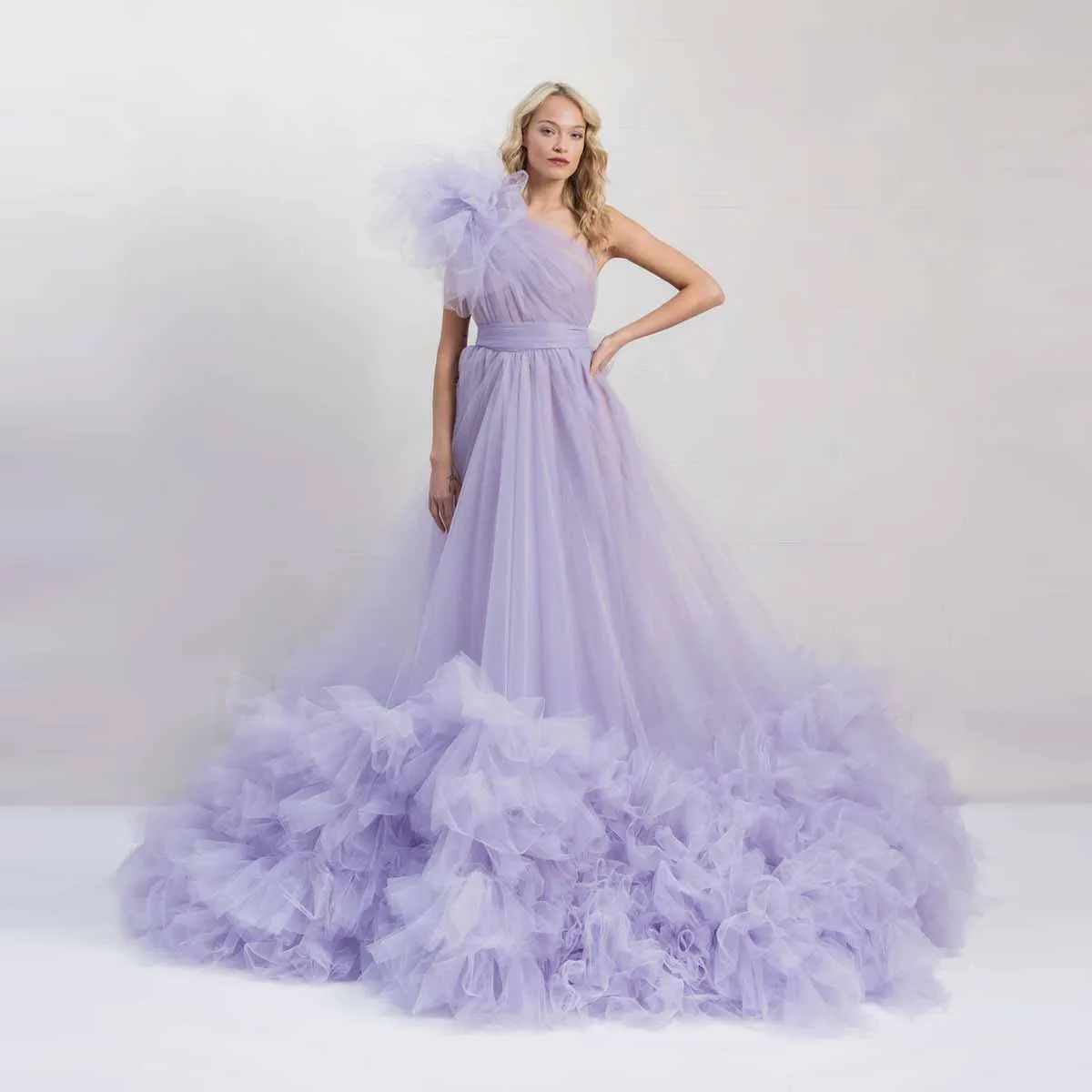 

Lavender One Shoulder Tulle Evening Gown Party Dresses Extra Fluffy Tiered Mesh Formal Occasion Dress فساتين للحفلات الراقصة