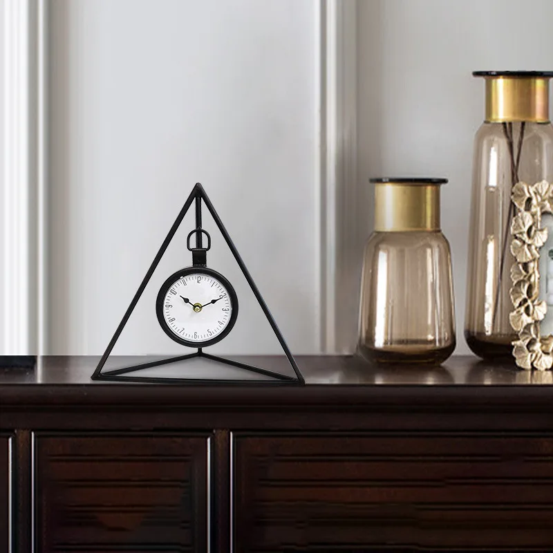 

Creative Triangle Quartz Table Clock, Silent Desktop Decoration