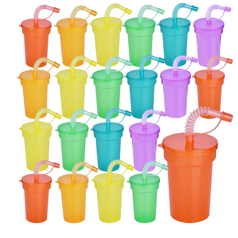 Neon Sipper Cups Reusable Spill-Proof Drinking Cups with Lids and Straws for Birthday Party Travel Xmas Juice Mug Water Bottle