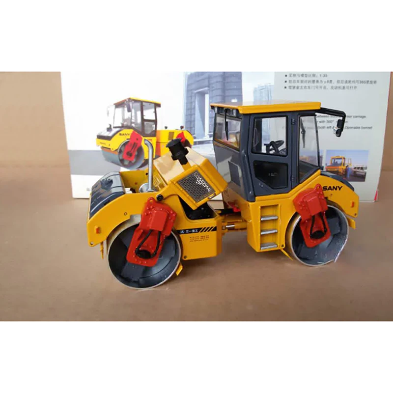 

Diecast 1:35 Scale SANY Double Drum Road Roller Simulation Alloy Engineering Vehicle Model Collection Souvenir Display