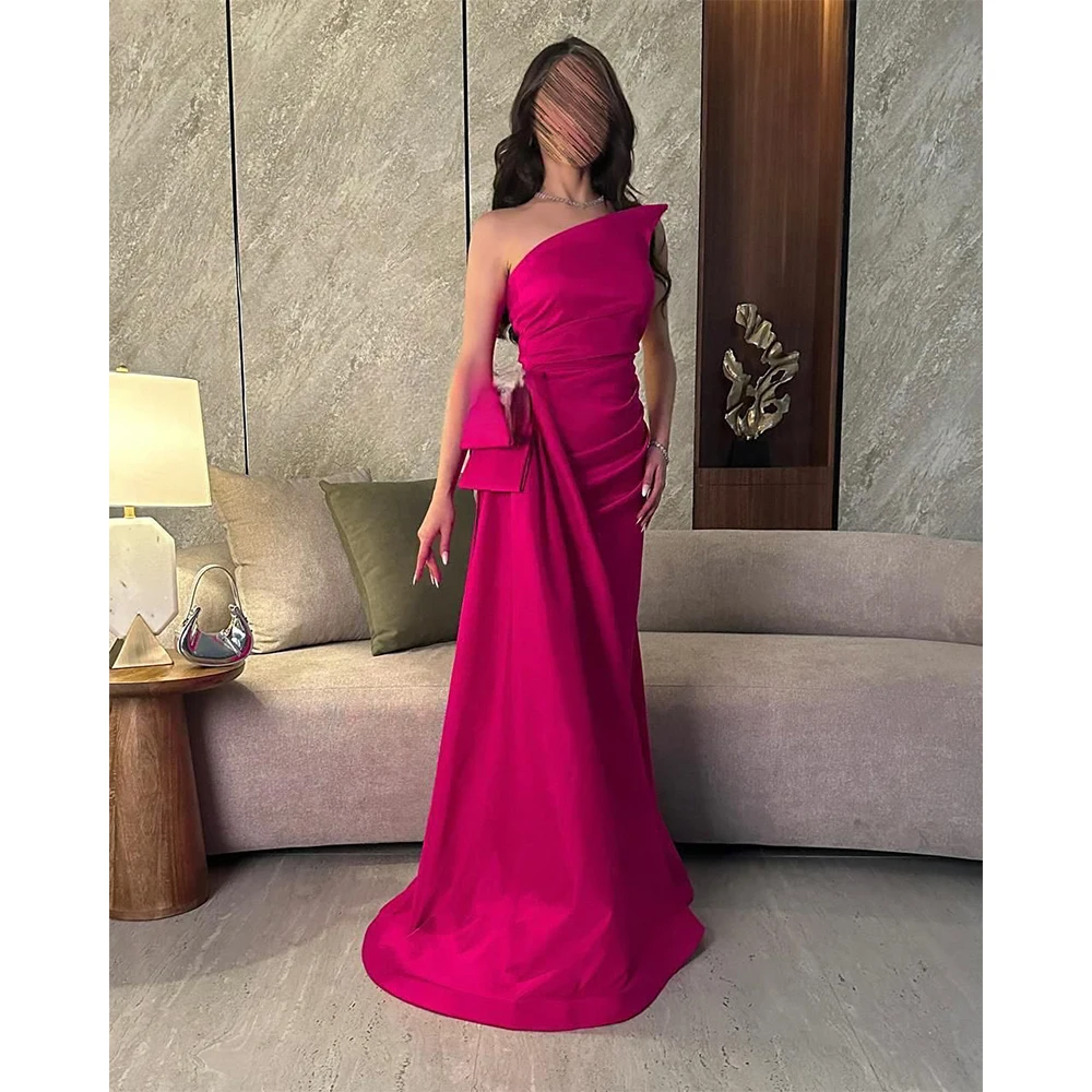 

Fuchsia Elegant Prom Gown Strapless Backless Side Split Wedding Party Dress Shiny Satin Pleated Trailing Evening Dress Customize