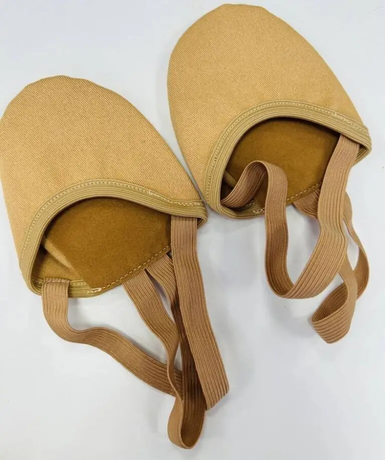 

Professional Rhythmic Gymnastics Shoes soft half finger Toe soles foot pads Ballet Dance Shoes