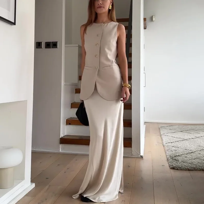 

Новинка лета 2025 года, жилет без рукавов с круглым вырезом, юбка с высокой талией, модный женский костюм Z075