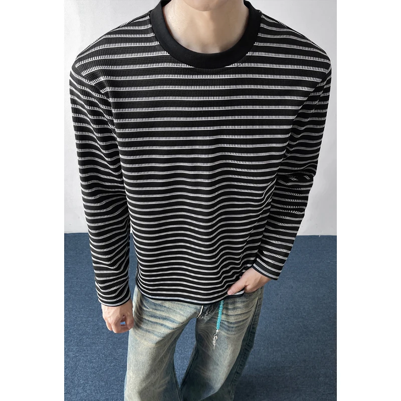 Autumn Long Sleeved T-shirt Men Fashion Black Casual Tshirt Men Streetwear Korean Loose Striped T Shirt Mens Top Large Size 4XL