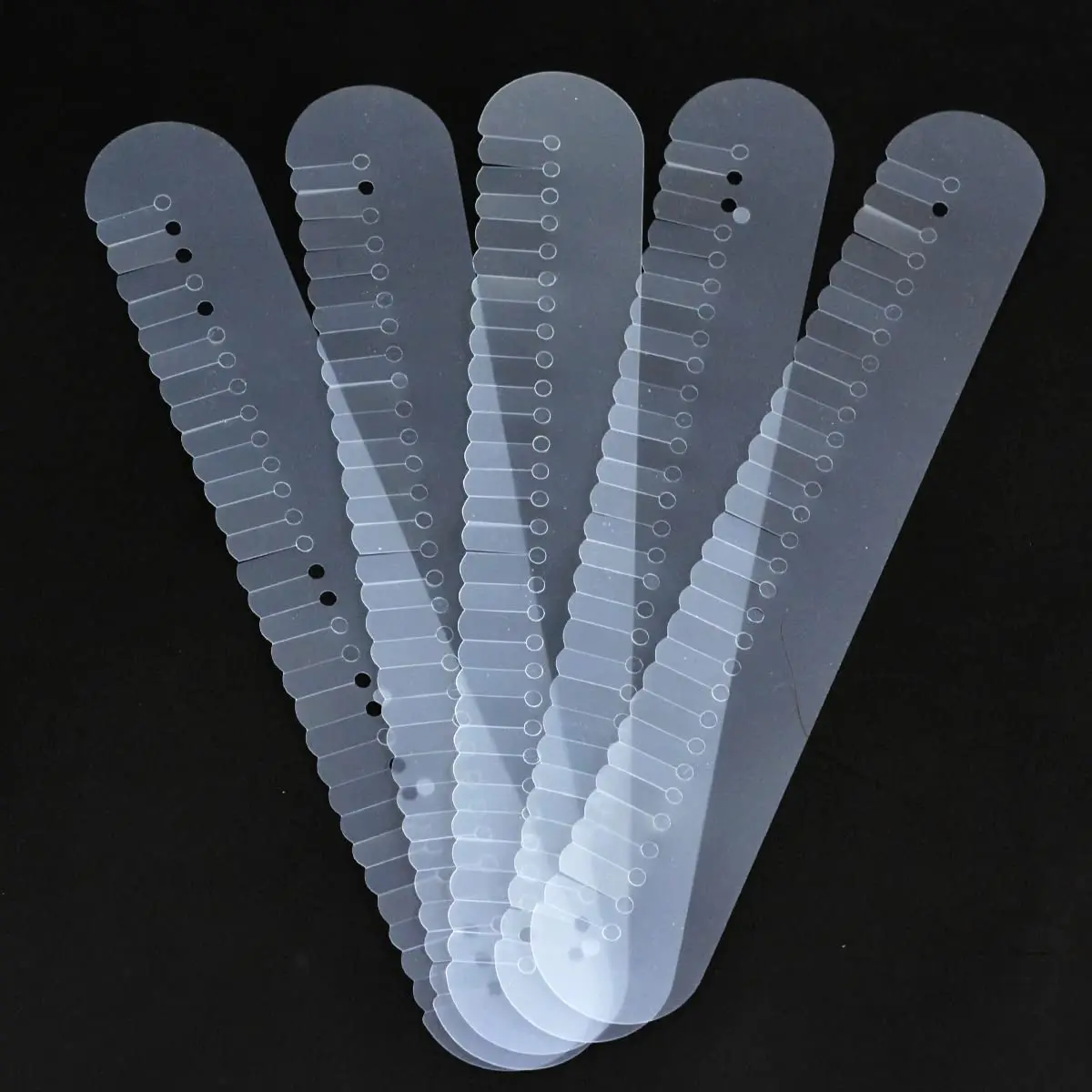 

5 Pieces Hair Extensions Heat Shield Guards Multi Hole Shield Spacers Fusion Glue Protector Templates for Hair Extensions