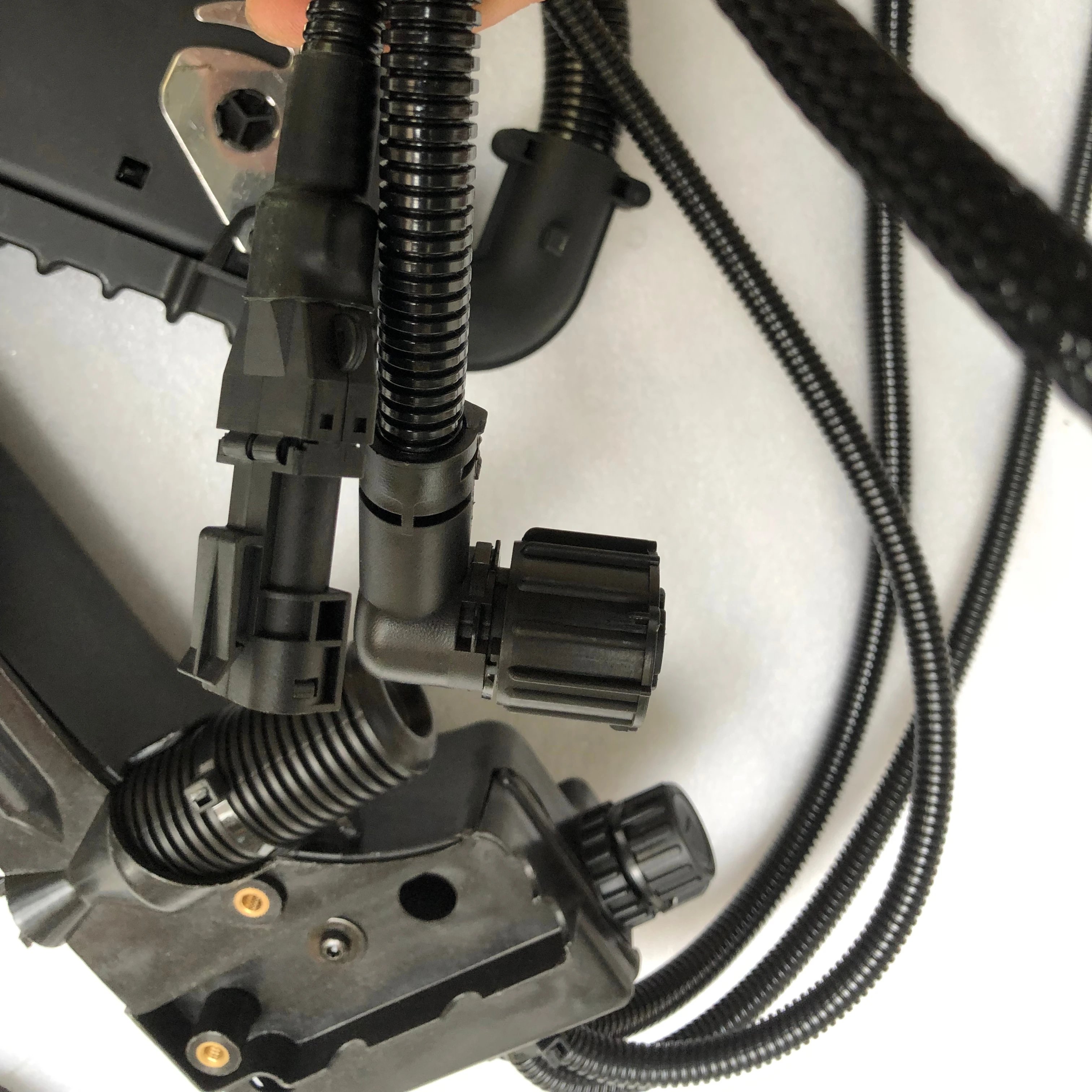 

EC360B EC460B Жгут проводов инжектора двигателя экскаватора VOE15107205 15107205 для двигателя D12D