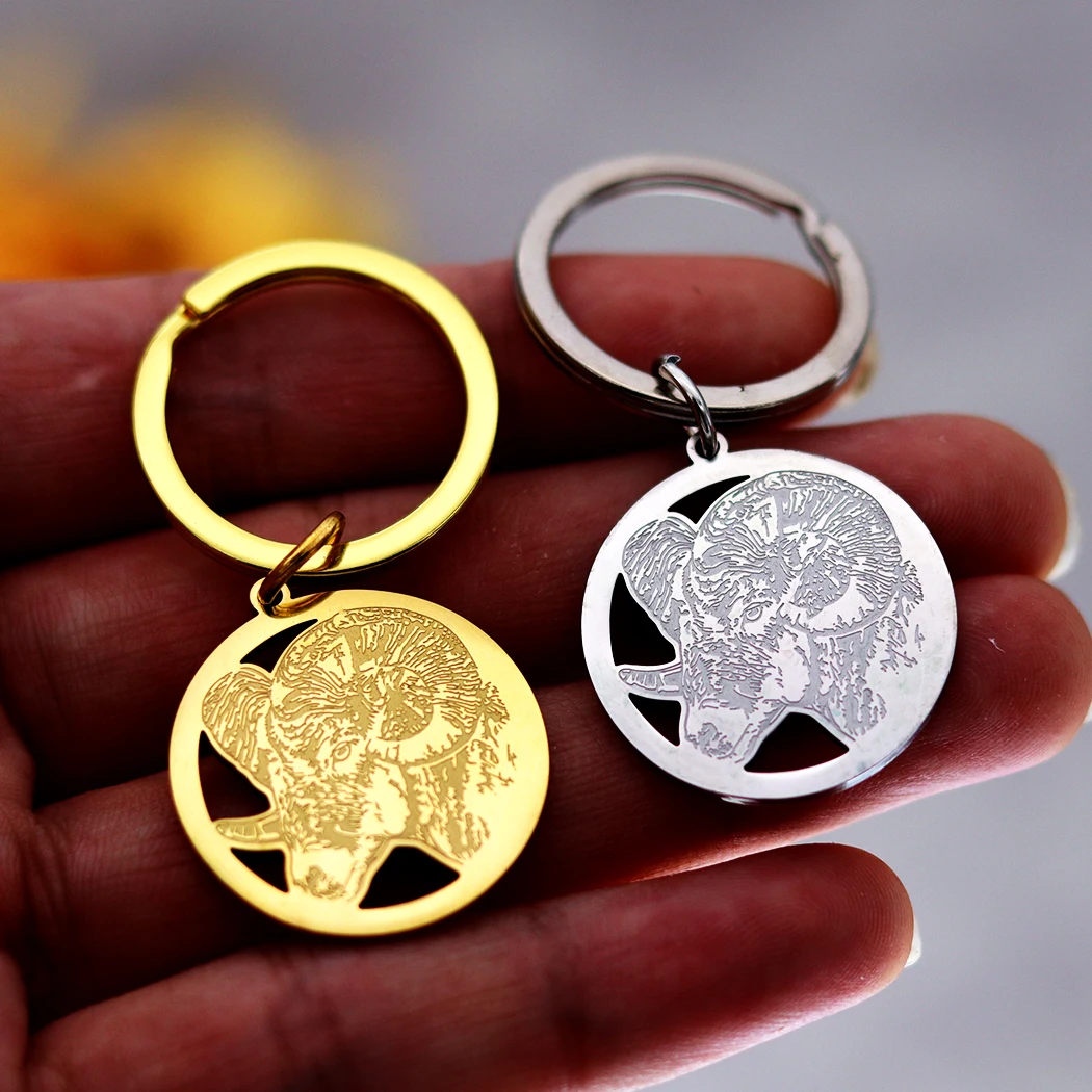 Bighorn Sheep Ram Face Ram Engraved Pendant Key Chain Key RingGift Stainless Steel Pendant Key Chain Key Ringfor Women Men