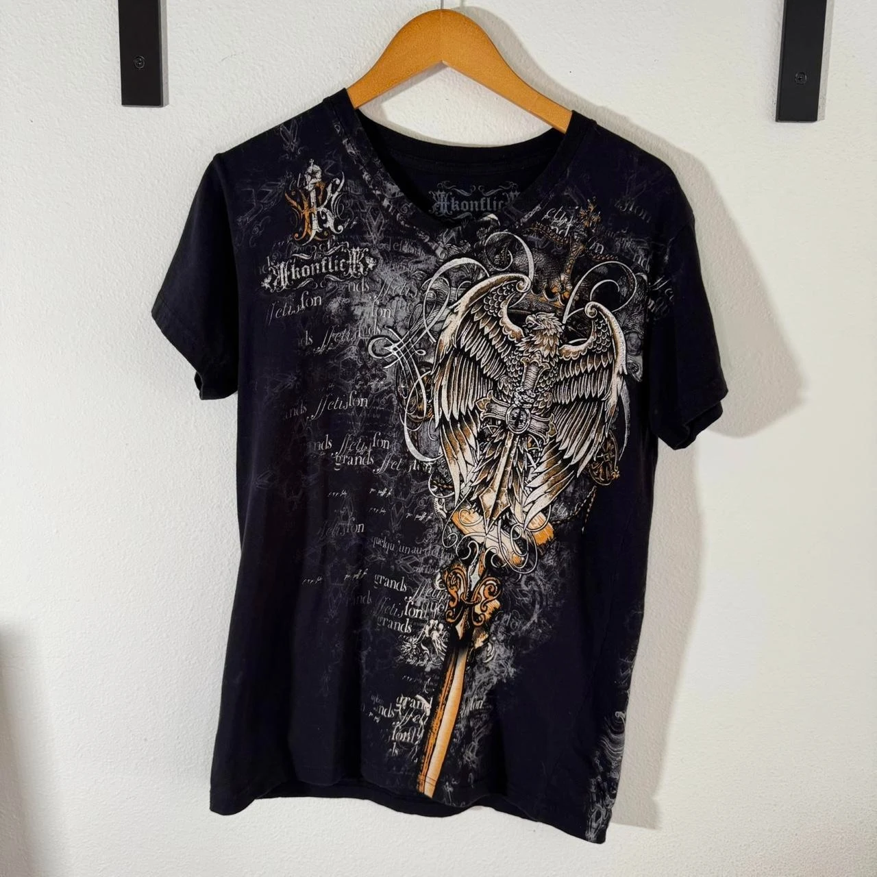

Футболка Konflic Archangel MMA Y2K, готическая футболка с термопринтом, уличная одежда с потертостями и графикой, унисекс, темная футболка с картинкой, мифический ангел