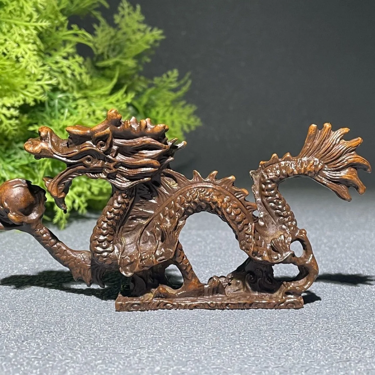 

Wholesale Bronze Ornament Recruitment Home haped Crafts Zodiac Hanlong Office Home Green Dragon Decoration
