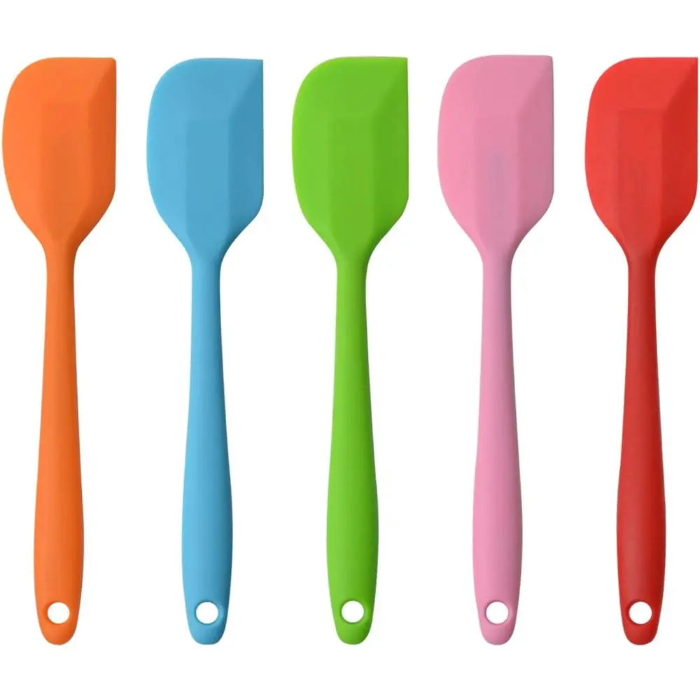 8.5 inch Small Rubber SpaSeamlDesign Heat Resistant Non-Stick Flexible Scrapers Mixing Tool (5 Pieces)