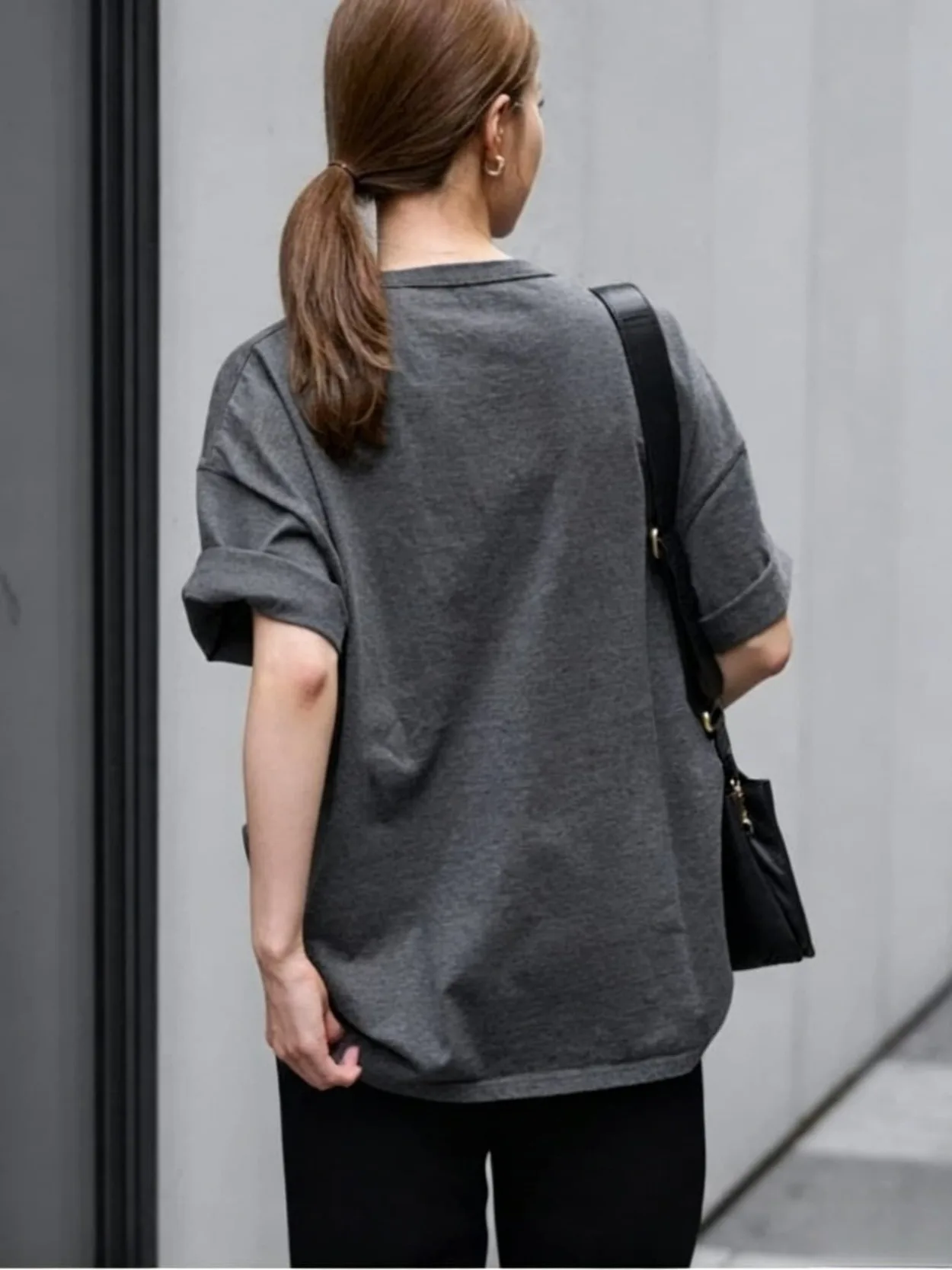 Fashionable round Neck Short Sleeve Cultural Shirt Korean Style Casual Letter Design Top Loose Fit Breathable Cotton Tee