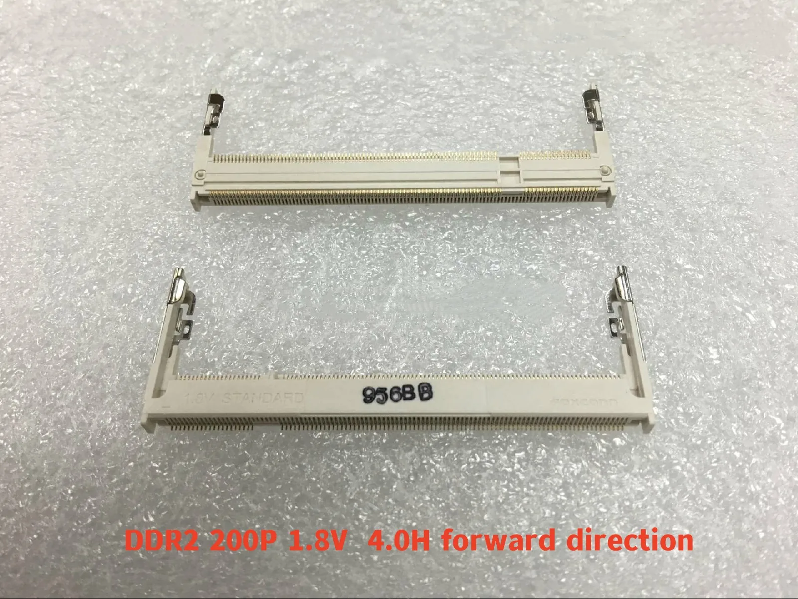 1PCS Notebook memory slot DDR2 200P 1.8V 4.0H forward memory socket slot