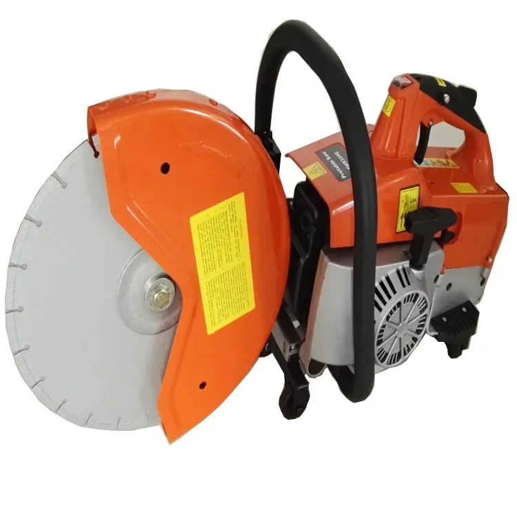 Chainsaw design is advanced and has excellent performance. It is suitable for various occasions such as farms, forests, fields