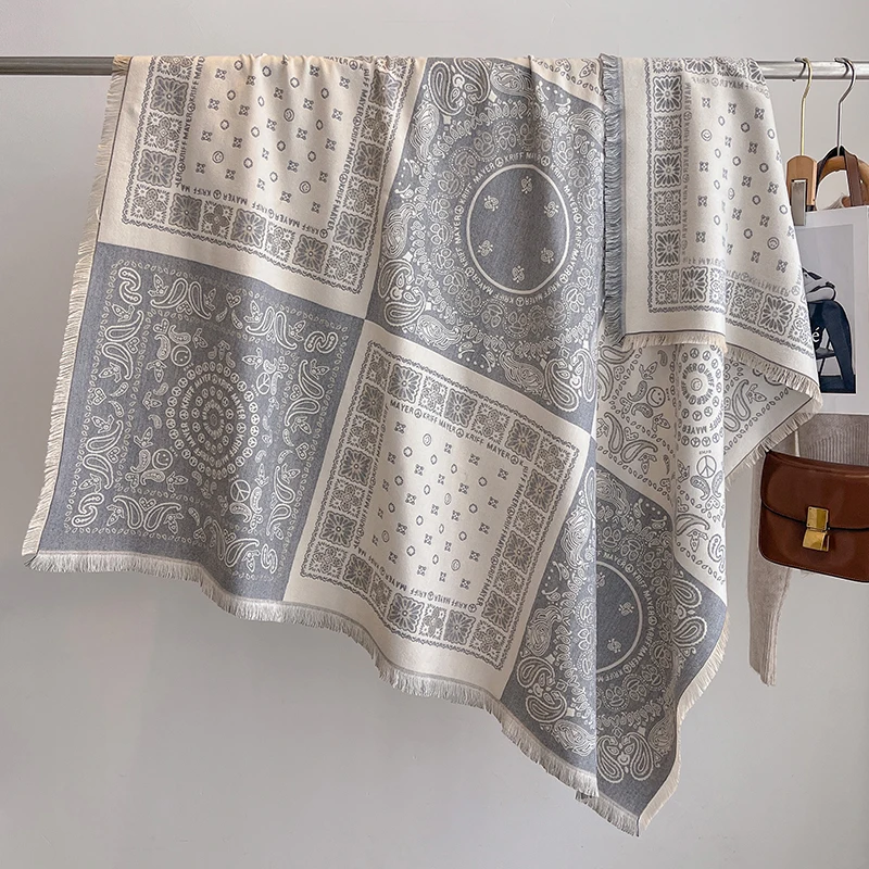2025, Luxusmarke, Winter-Damen-Kaschmirschal – abstrakt bedruckter Schal mit Quasten, Pashmina-Bandana und eleganter Poncho – Detail 9