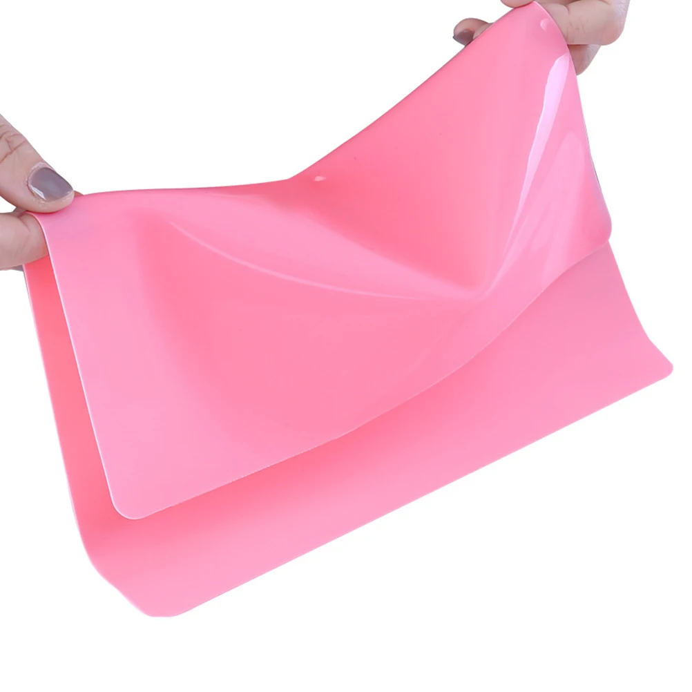 

4pcs Silicone Placemats Waterproof Heat-Resistant Non-Slip Washable Cartoon Tablemats For Home Restaurant Kitchen Pink