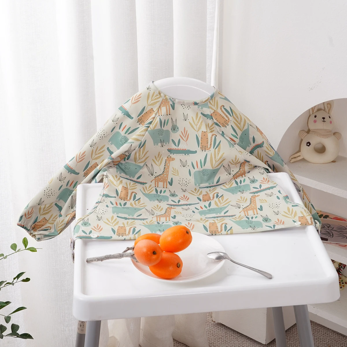 Elinfant Waterproof Baby Feeding Bibs, Cute Design Long Sleeve Mess-proof Apron Bibs