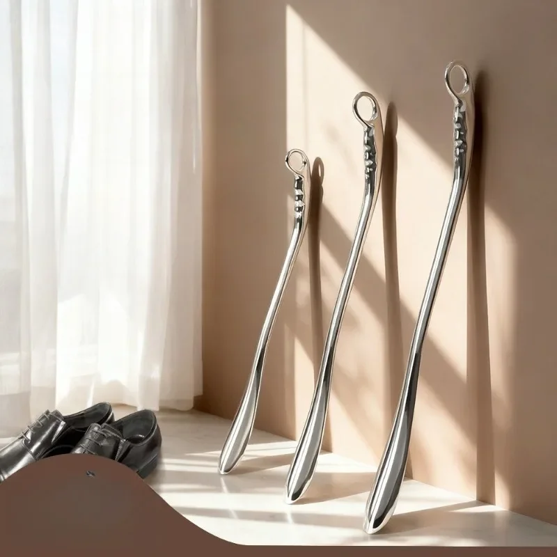 new-long-alloy-smooth-sturdy-and-durable-shoehorn-comfortable-curved-handle-shoehorn-that-doesn't-require-bending-over