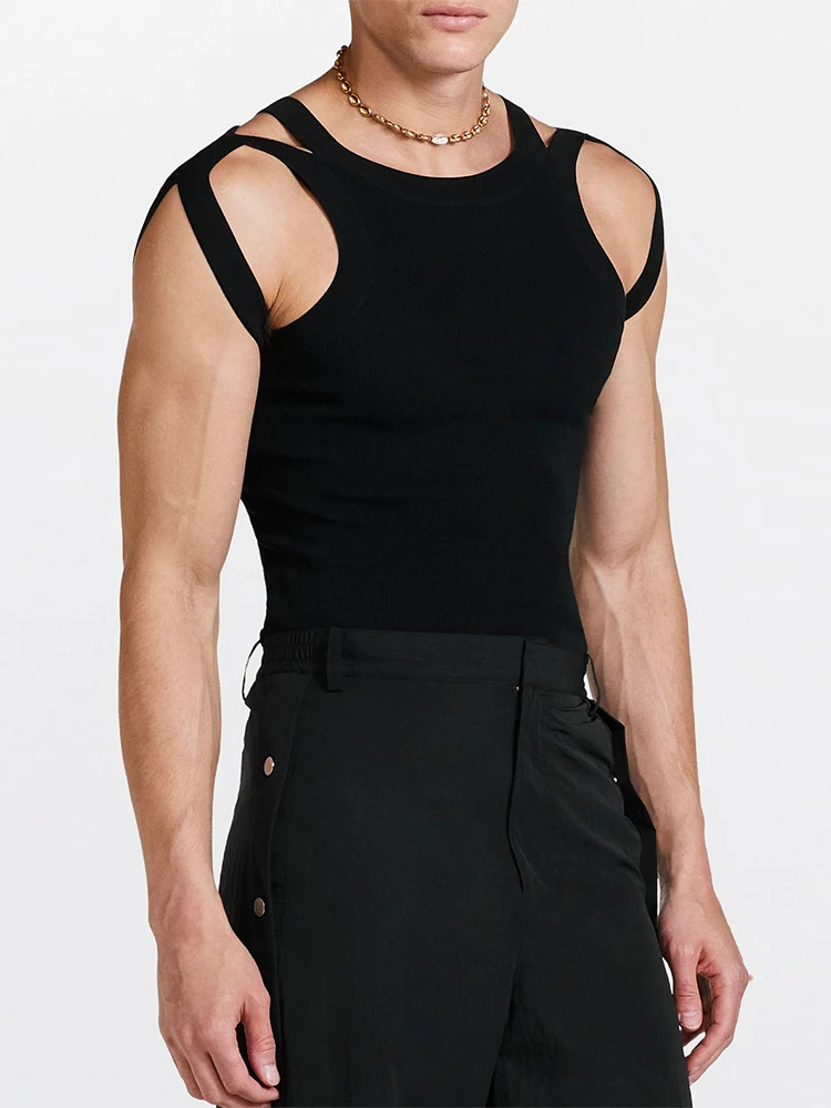 Fashion Streetwear Men Summer Sleeveless Solid Tank Tops Solid O Neck Hollow Out Knitted Vest Sexy Mens Popular O Neck Pullovers